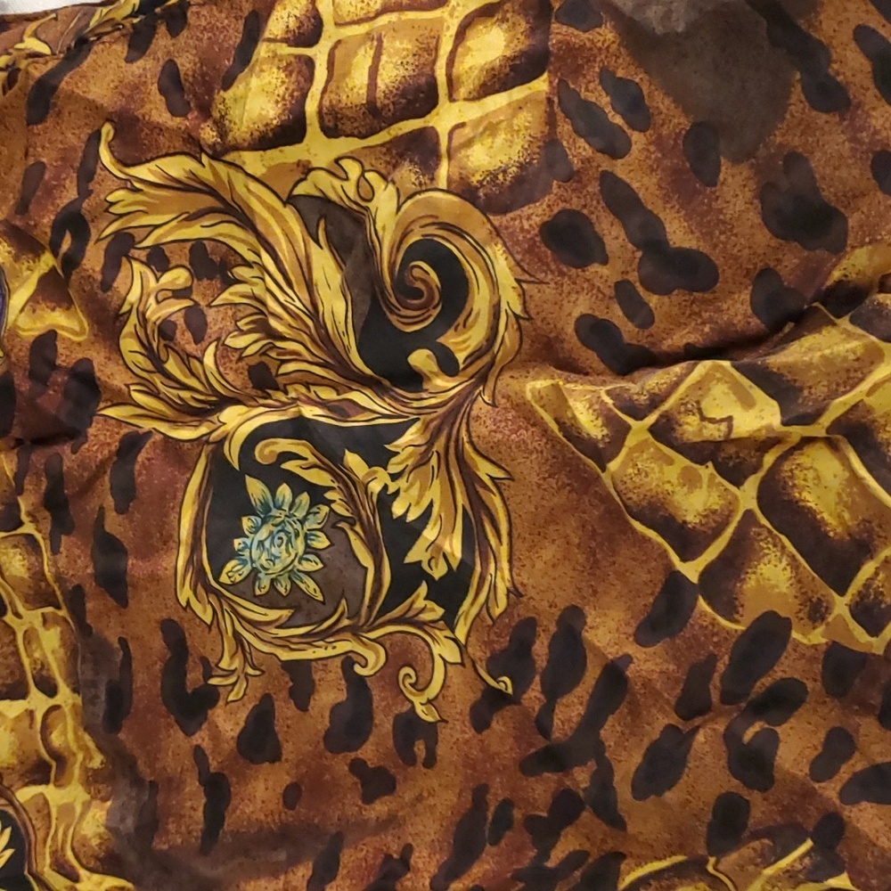 vintage 80s Forenza silk scarf